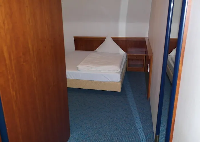 乔恩之家酒店 酒店 3*